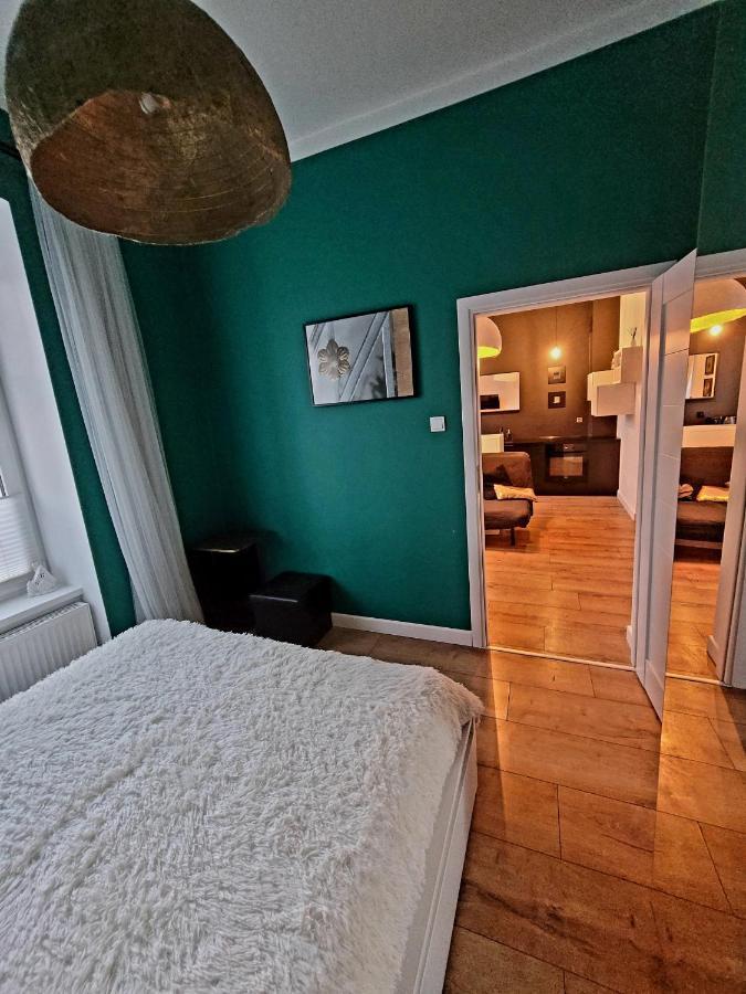 Апартаменты Apartament By The Way Вроцлав Экстерьер фото