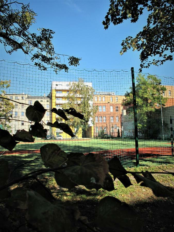 Апартаменты Apartament By The Way Вроцлав Экстерьер фото