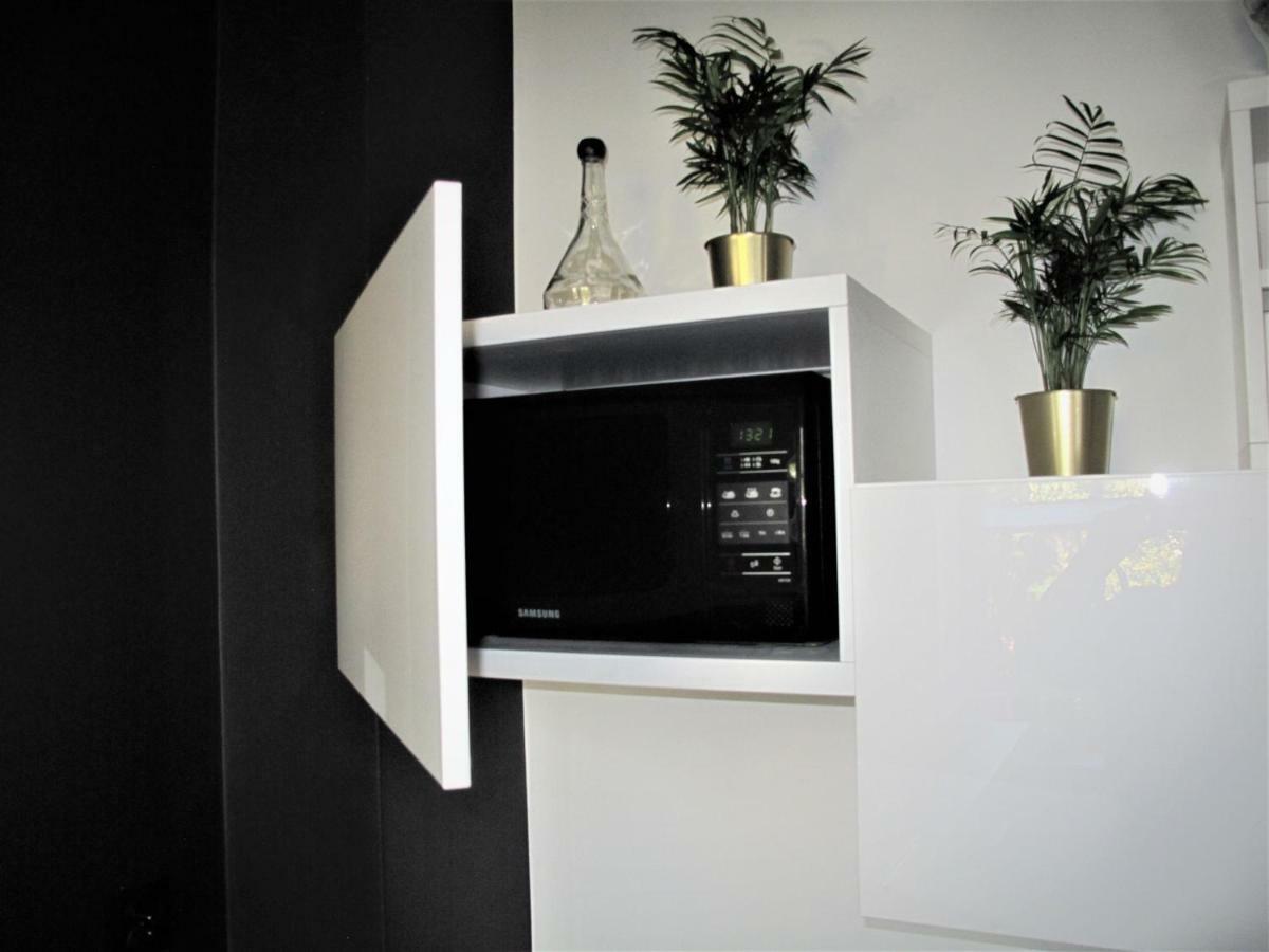 Апартаменты Apartament By The Way Вроцлав Экстерьер фото